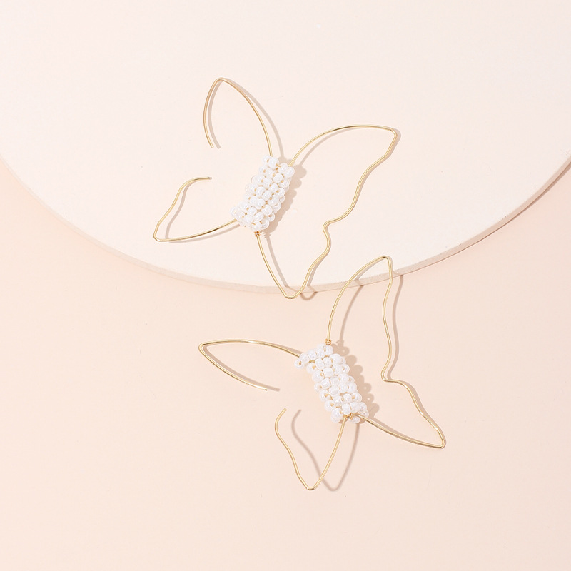 Mode Vente Chaude Simple Ligne Papillon Boucles D&#39;oreilles De Perles De Riz Pour Les Femmes Nihaojewelry display picture 8