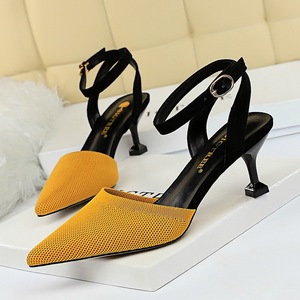 Korean fashion versatile women’s shoes with thin heel high-heeled wool color matching light mouth pointed hea