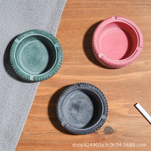 American retro personality trendy tire ashtray creative home bar Nordic ins decoration ornaments ashtray
