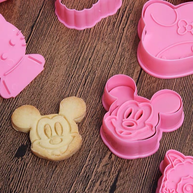 Factory Direct Sales Cartoon 3D Three-dimensional Biscuit Mold DIY Baking Biscuit Cake Rice Ball Mold Can Be More Than One Choice