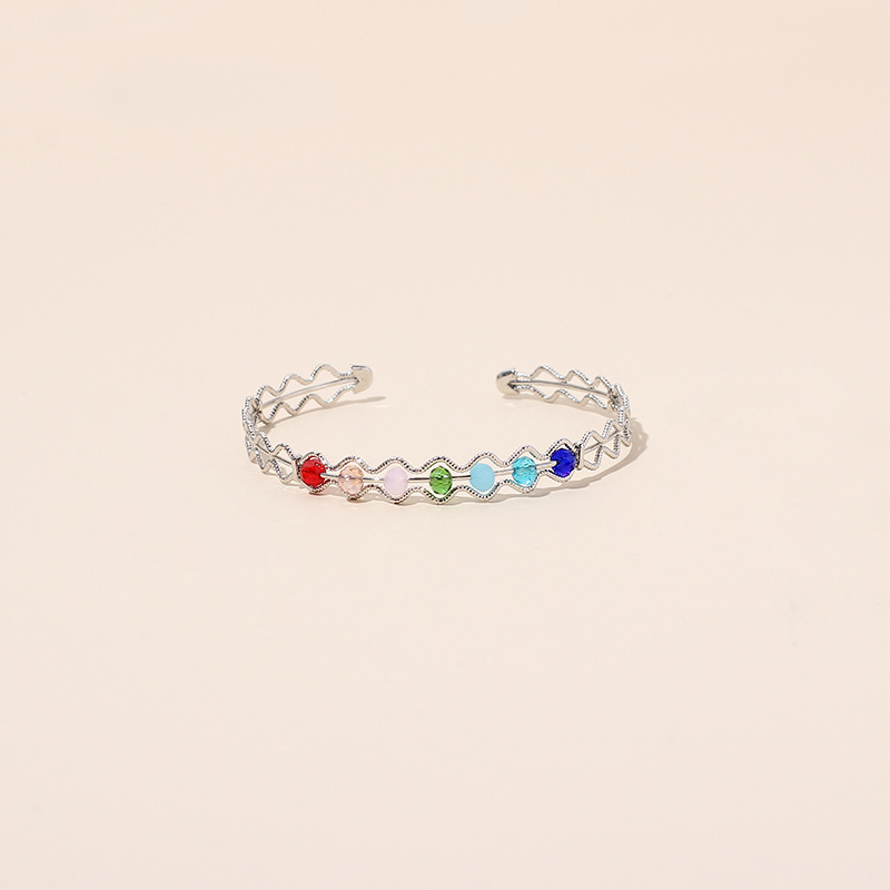 5g Weight Housewarming, Anniversary, Business, Wedding, Travel, Birthday, Festival Occasion Women'S Gender Gold, Silver Color Colored Crystal Bead Gold Open Bracelet New Hollow Adjustable Bracelet Wholesale Nihaojewelry 5