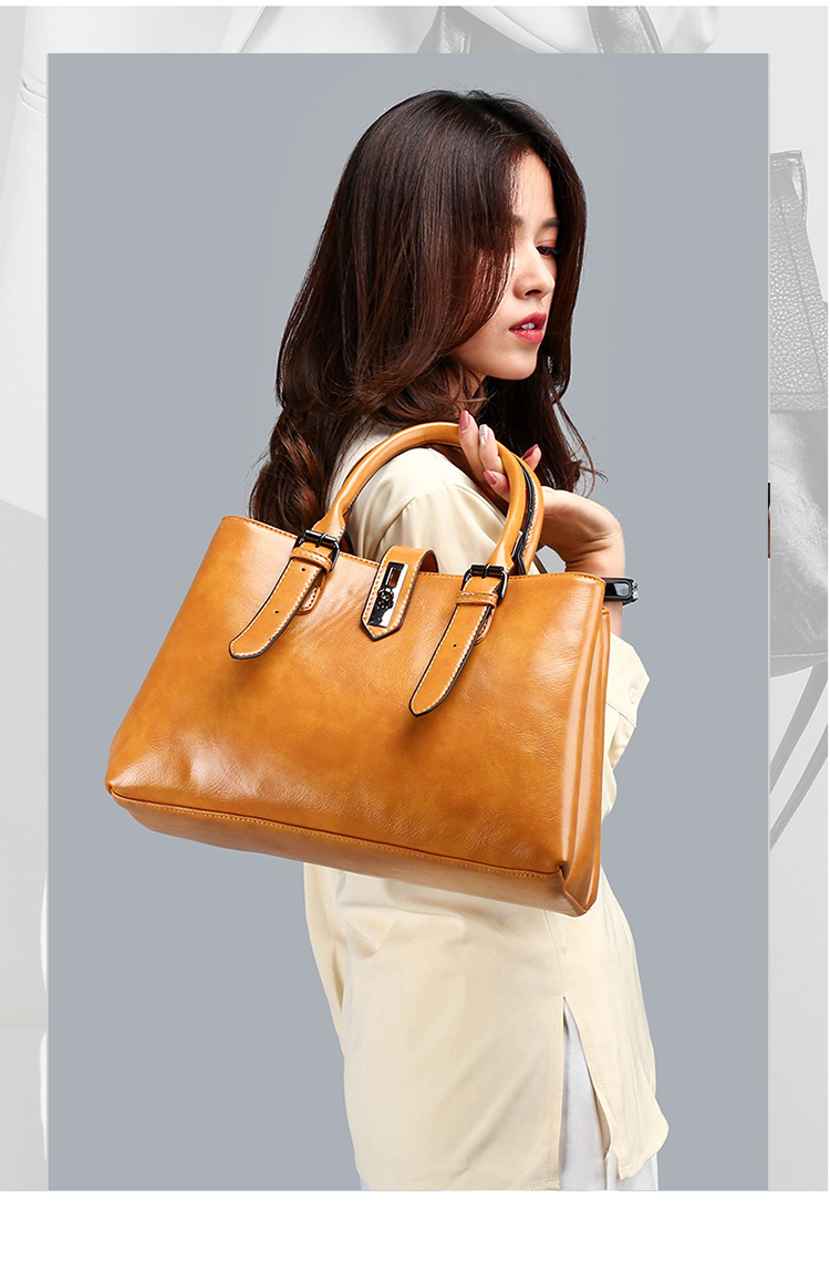 2020 New Women's Foreign Trade Bags Oily Leather European And American Retro Handbag Three-piece Set Large Capacity Shoulder Bag Factory Direct Sales display picture 1