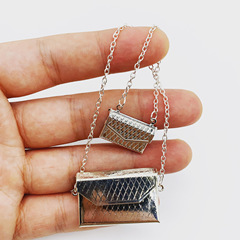 1:12 scale dollhouse, dollhouse mini metal packaging decoration accessory BJD doll OB11 small cloth 6812 set