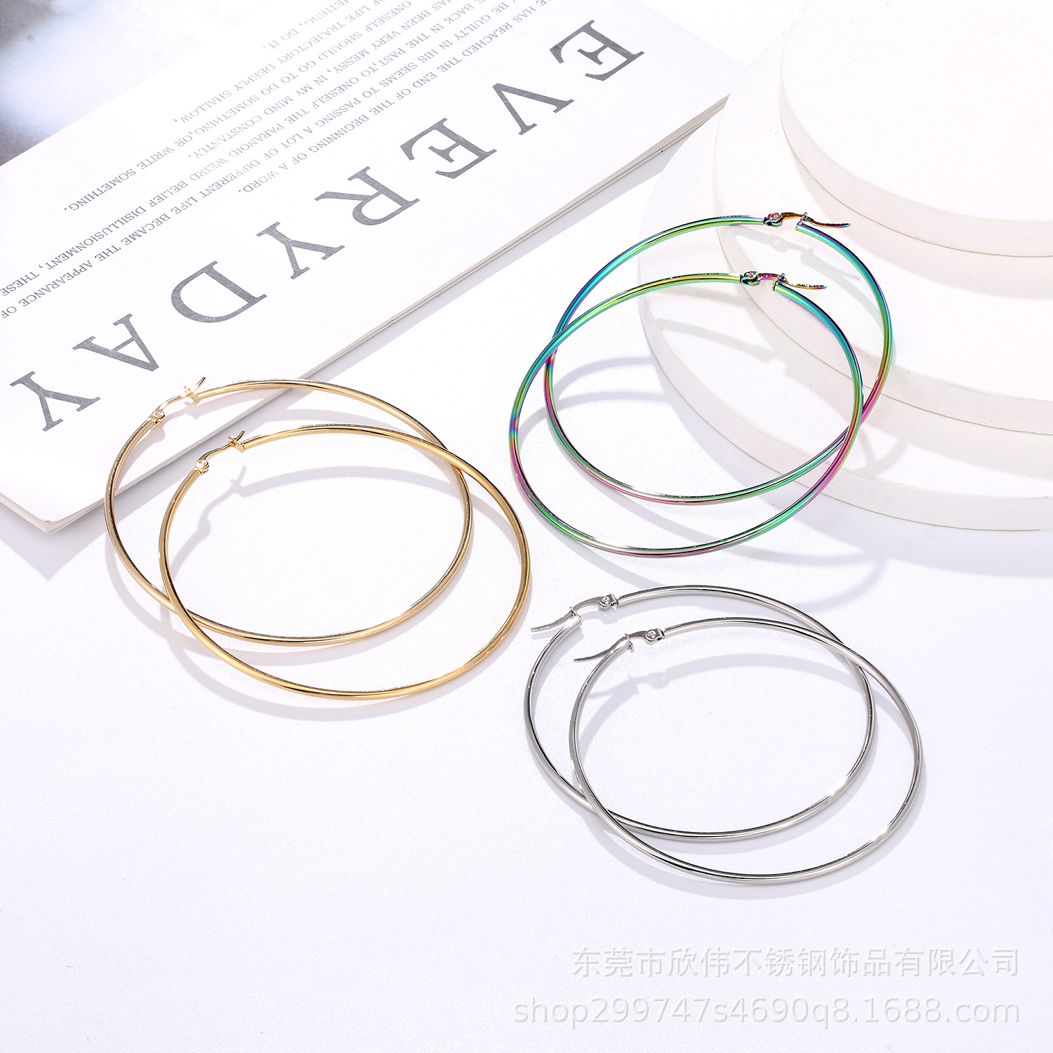 简约金色耳圈新款潮流欧美大圆圈圈复古气质不锈钢耳环韩式简约