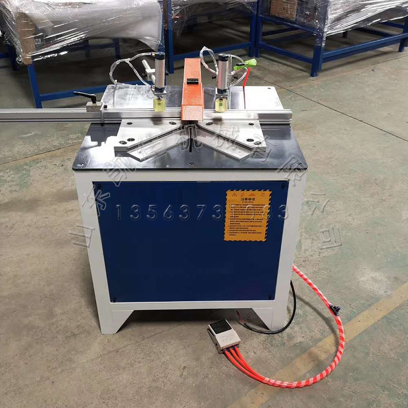 晶钢门型材切割机 45度90度角度切铝机 门窗直角切割设备 切角机