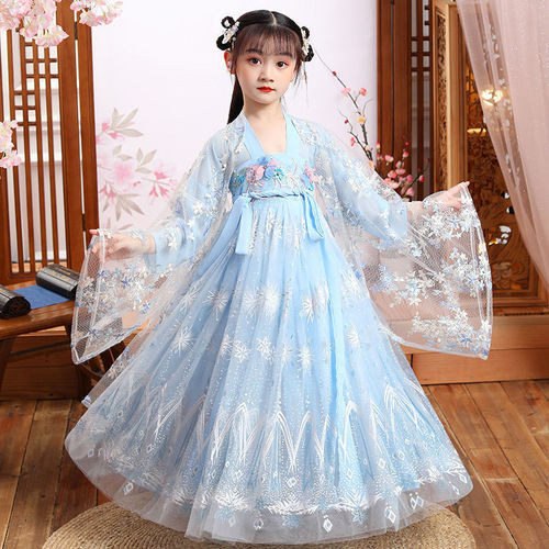 fall dresses for photoshoot What to Wear for Fall Family Photos: Amazon Edition for Moms