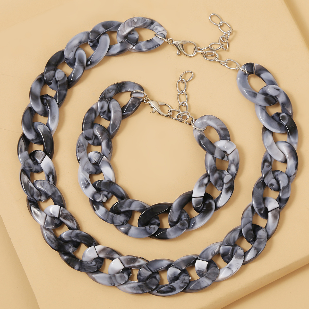 Bohemian Acetate Plate Twist Fashion Necklace Bracelet 2-piece display picture 8
