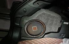 自由光17款专车专用低音炮补型箱10寸车载大亚品牌木质空箱体