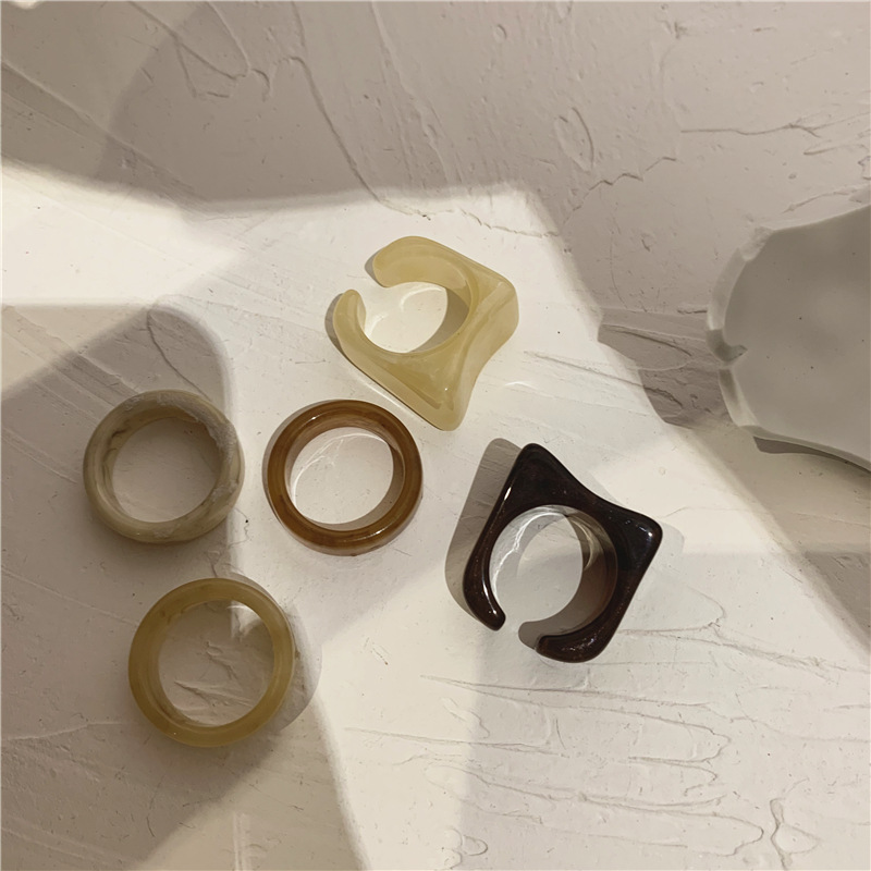 Simple Style Color Block Resin Women's Rings display picture 2