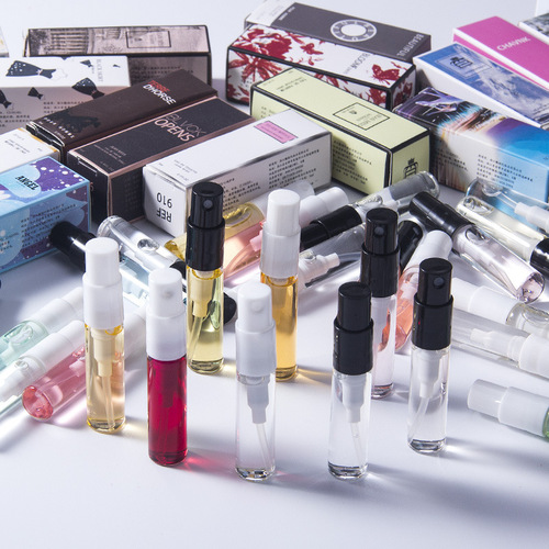 Xiao Cheng Yi Xiang Brand Q-version Perfume Sample 3ml Trial Spray for Both Men and Women Street Stall Perfume Wholesale Gift