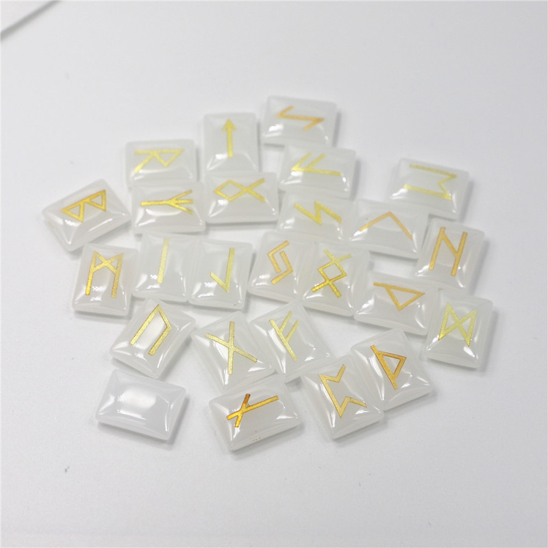 人造水晶半宝石灵性如尼占卜石玻璃符文塔罗刻字卢恩符号 人造水晶半宝石灵性如尼占卜石玻璃符文塔罗刻字卢恩符号 图 1