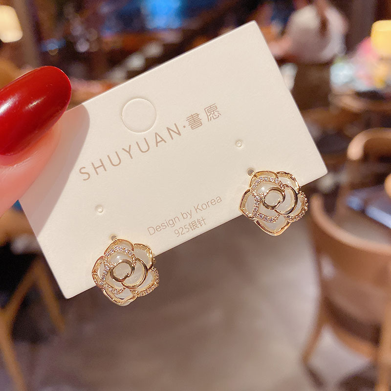 Korea  Fashion Opal Small Fragrance Earrings display picture 6