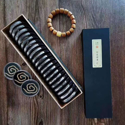 Direct factory sale, no-glue cloud incense, Ailao sandalwood from Vietnam Da Nang, natural no-glue agarwood incense for Taoist rituals
