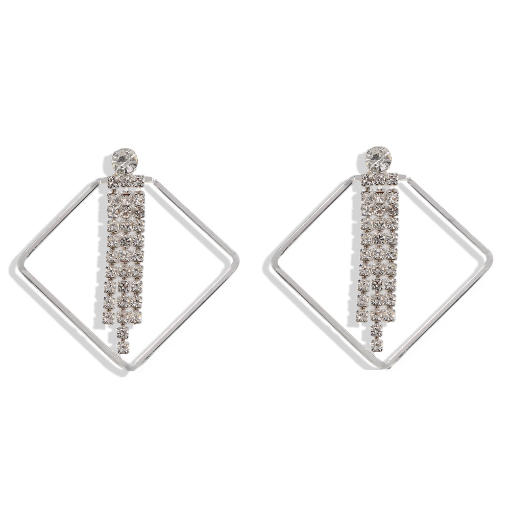 New Fashion Square Diamond-shaped Alloy Tassel Earrings Wholesale Nihaojewelry display picture 3