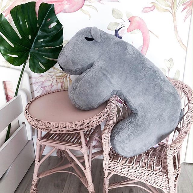 INS新款多功能婴儿卡通造型哺乳枕喂奶枕宝宝防吐奶婴儿学坐枕