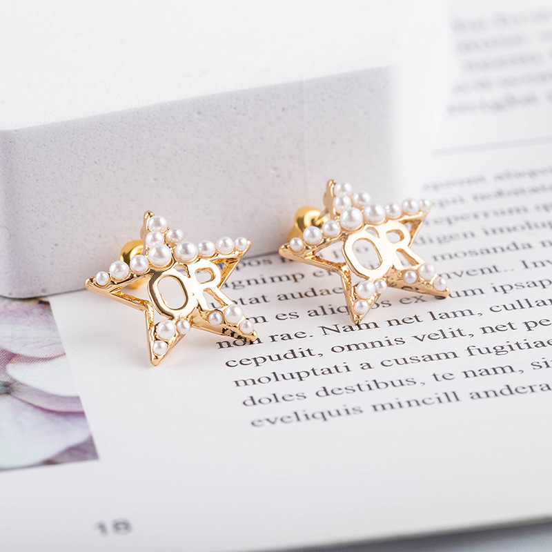 New Five-pointed Star Korean Popular Pearl Earring display picture 2