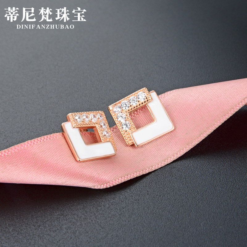 Versión Coreana de s925 plata ZIRCON pendientes mujeres japonesas temperamento aceite goteo Stud costura Rhombus pendientes