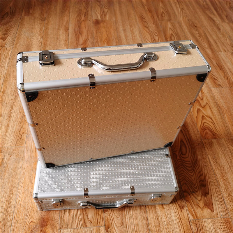 出售精美皮纹铝合金手提仪器箱 易碎品防震eva内衬设备工具箱收纳