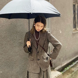连衣裙;半身裙;女式衬衫