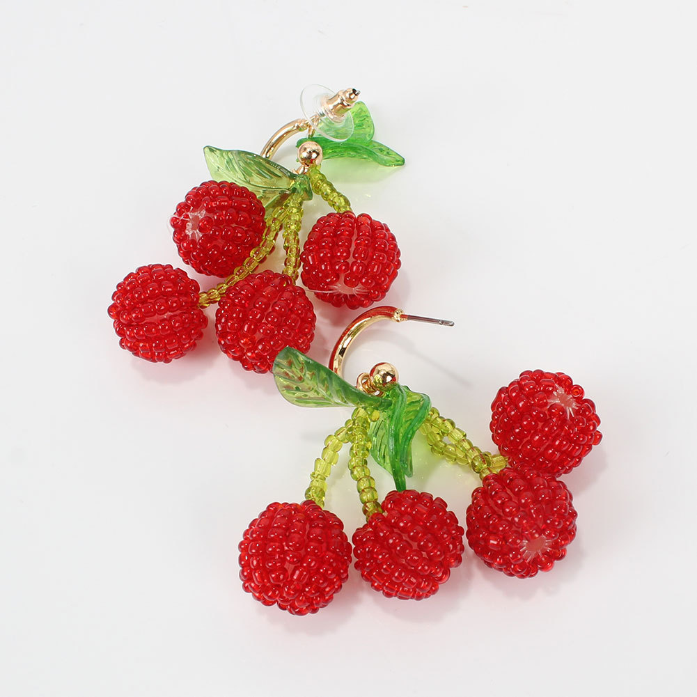 Stylish Hand-woven Crystal Beaded Cherry Earrings Fruit Earrings Cute Wholesale Nihaojewelry display picture 4