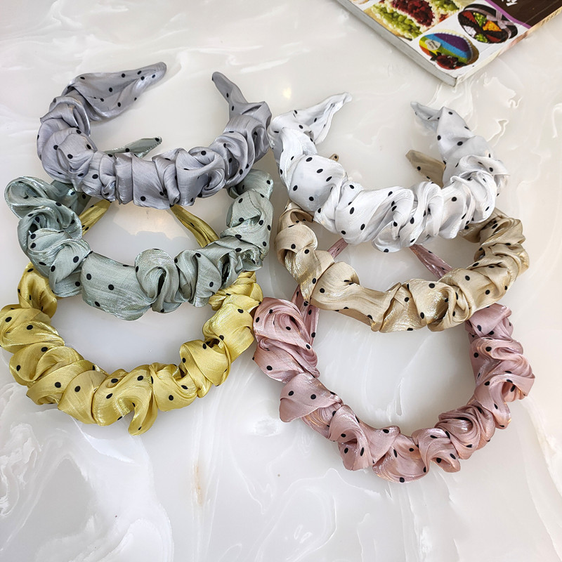 Korean Fashion New Retro Polka Dot Fold Hairband High-end Wide-brimmed Simple Hairpin Fashion Pressure Headband Hair Accessories Wholesale Nihaojewelry display picture 6