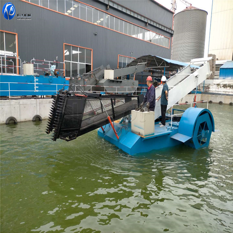 河北沧州全自动水草收割船 水下水草打捞设备 水库清草船