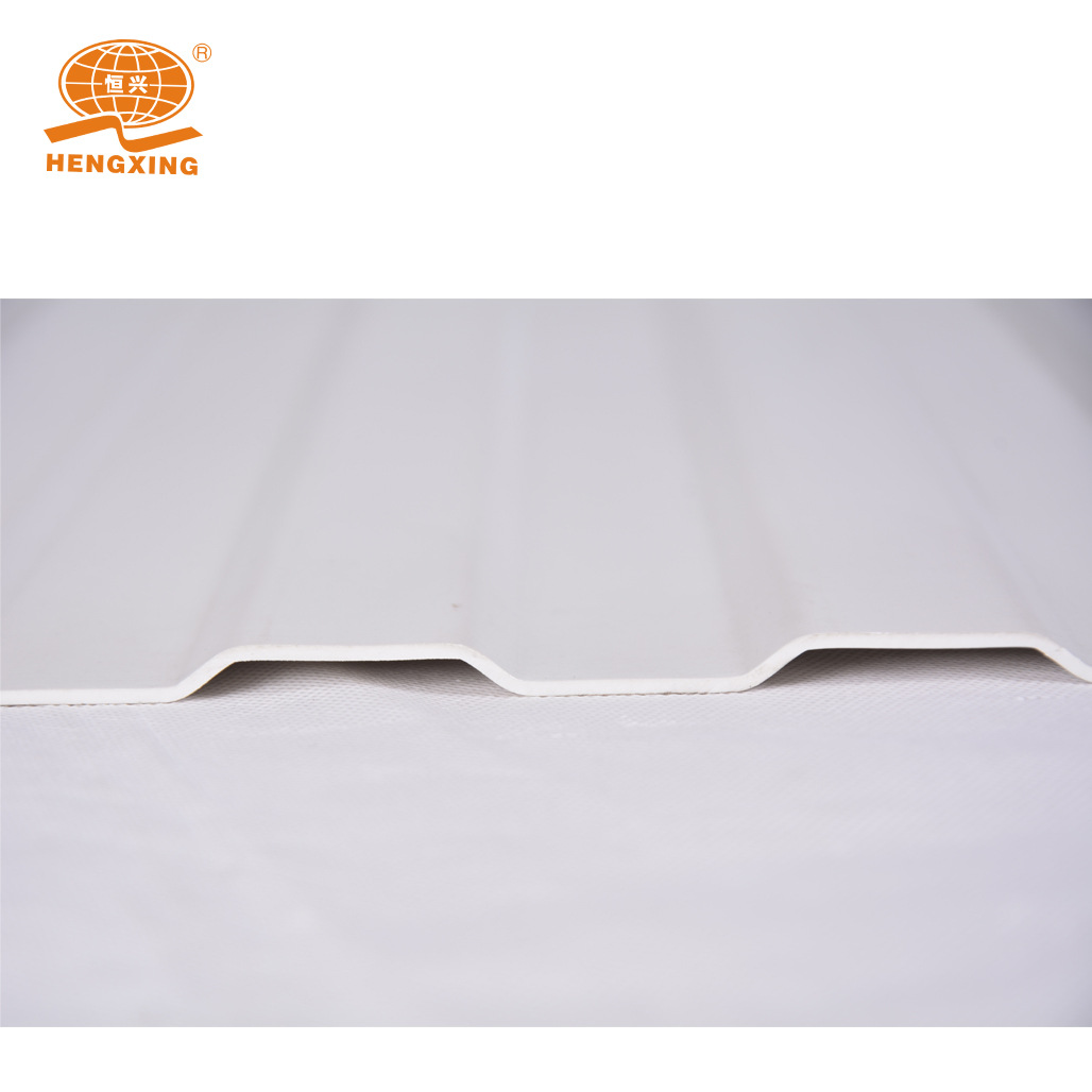 佛山建材厂家供应屋面天花吊顶板防腐阻燃PVC墙面板塑料隔层板