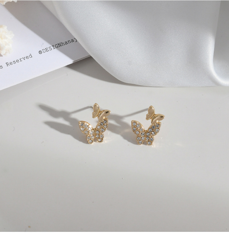 1 Pair Elegant Simple Style Flower Butterfly Alloy Drop Earrings Ear Studs display picture 8