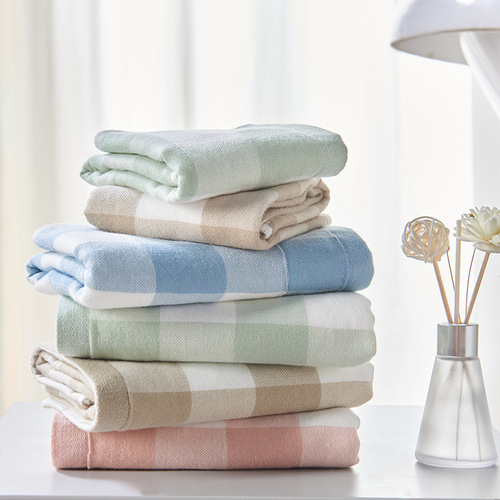 Direct supply from a flower pattern towel manufacturer, supporting one-piece dropshipping. Plain check pattern square hand towels and bath towels.