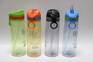 ���Q�aƷ  700ML�Բ��\��ˮ�� ̫�ձ� 600ML ���ϟ�ˮ��