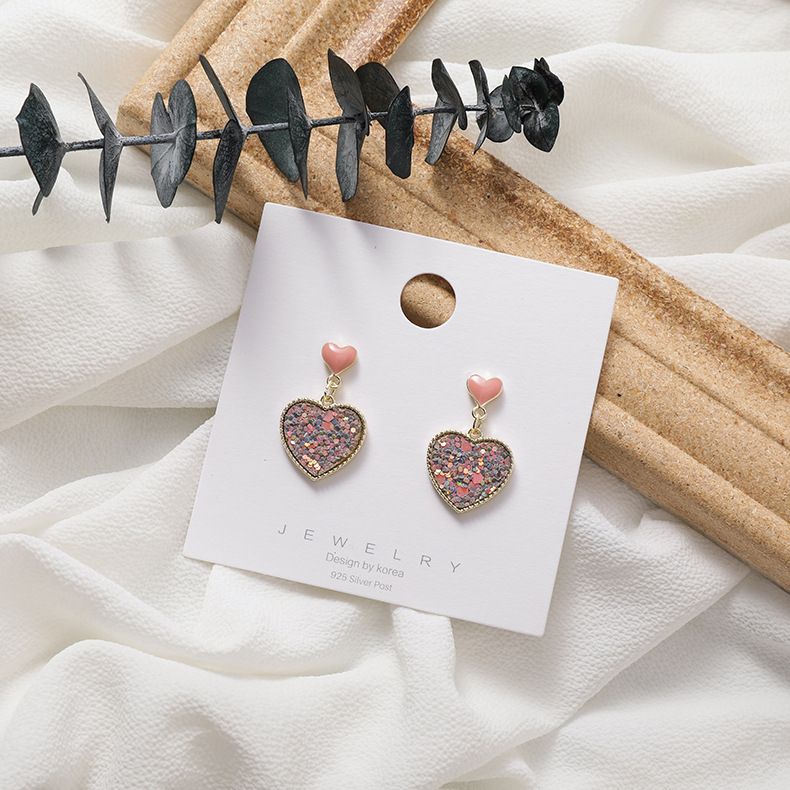 Fashion Earrings Nihaojewelry Wholesale Simple Love Heart-shaped Earrings Trendy Beautiful Earrings Pink Girl Love Sequins Earrings display picture 3