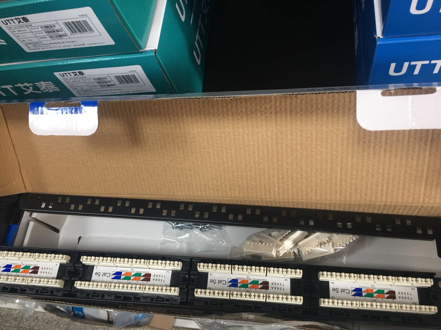 厦门批发安装调试监控网络大唐电信24口超五类网络配线架 配件