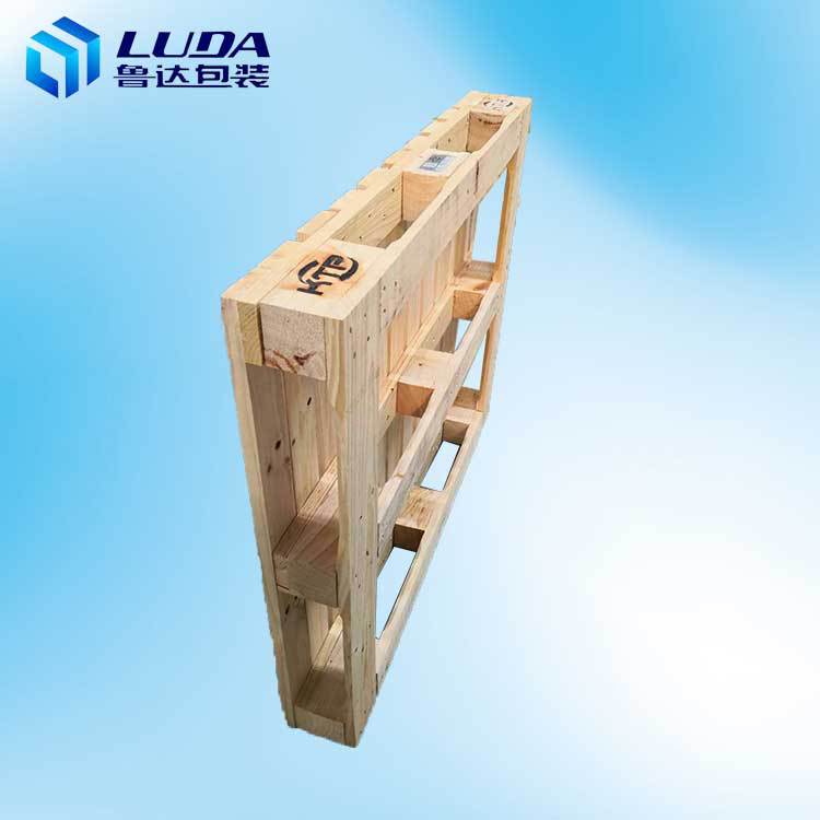 松木木托盘仓库四面进叉木卡板出口托盘厂家供应中标木托盘