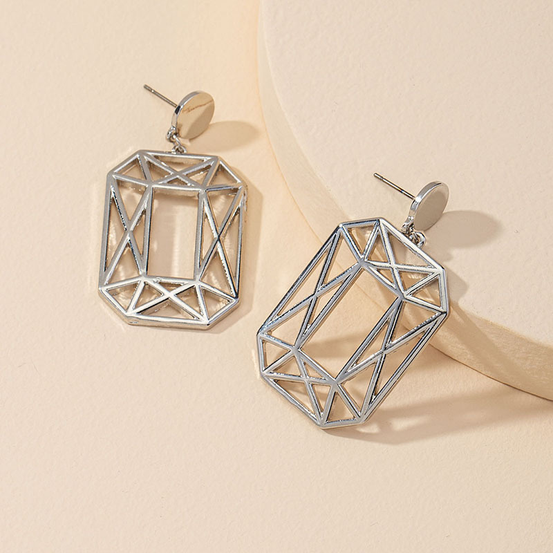 Hot Selling  Fashion Metal Geometric Earrings Wholesale display picture 5