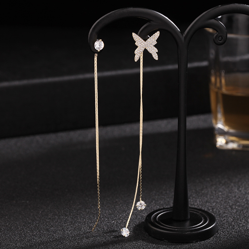 New Wave Korean Earrings Fashion Copper Asymmetric Butterfly Tassel Earrings Wholesale Nihaojewelry display picture 6