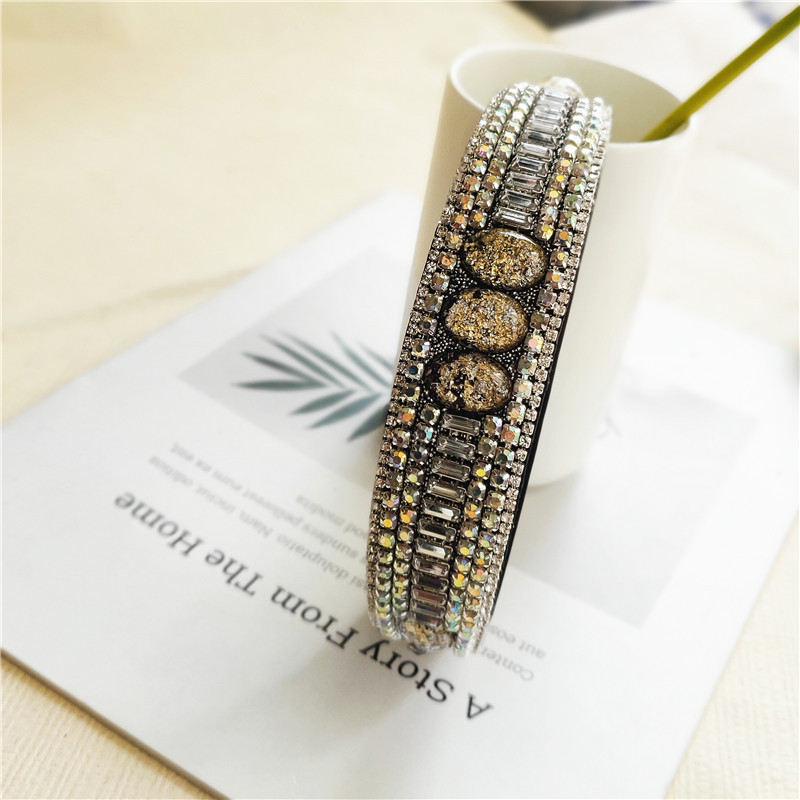 New Fashion Rhinestone Headdress Full Diamond Wide-brimmed Headband Diamond Retro Vintage Headband Wholesale display picture 10