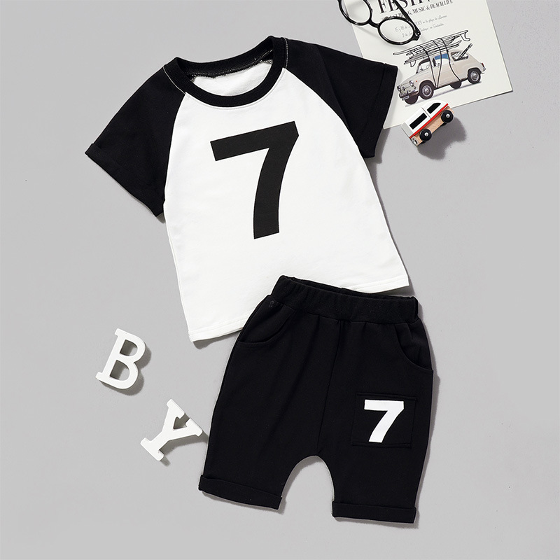 New Children's  Short-sleeved T-shirt Shorts Two-piece  Wholesale display picture 2
