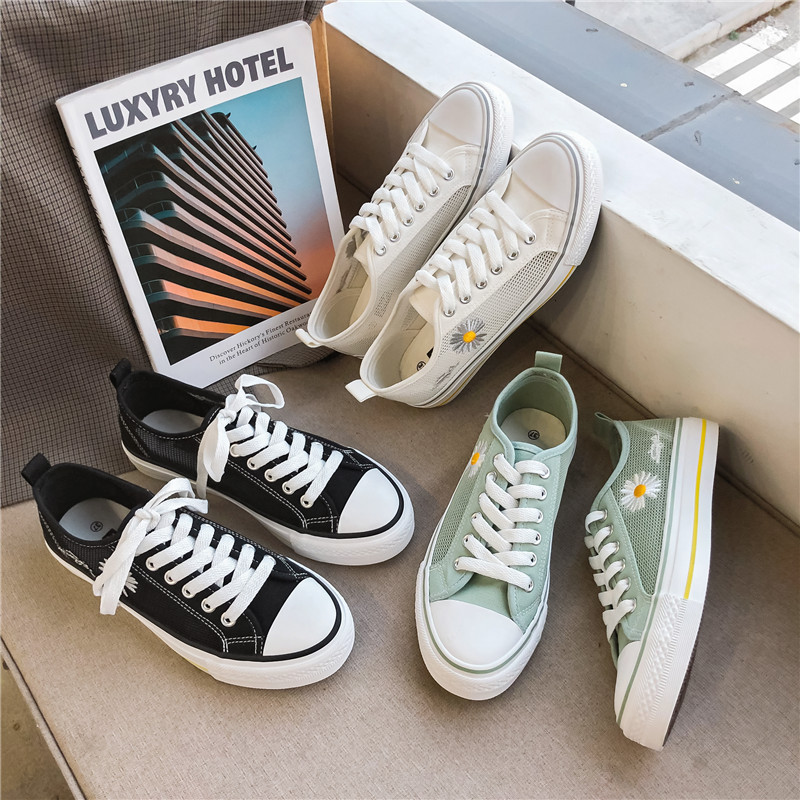 Feng Shang 2020 summer Net surface Daisy canvas shoe leisure time Versatile student skate shoes ventilation Women's singles Trendy shoes