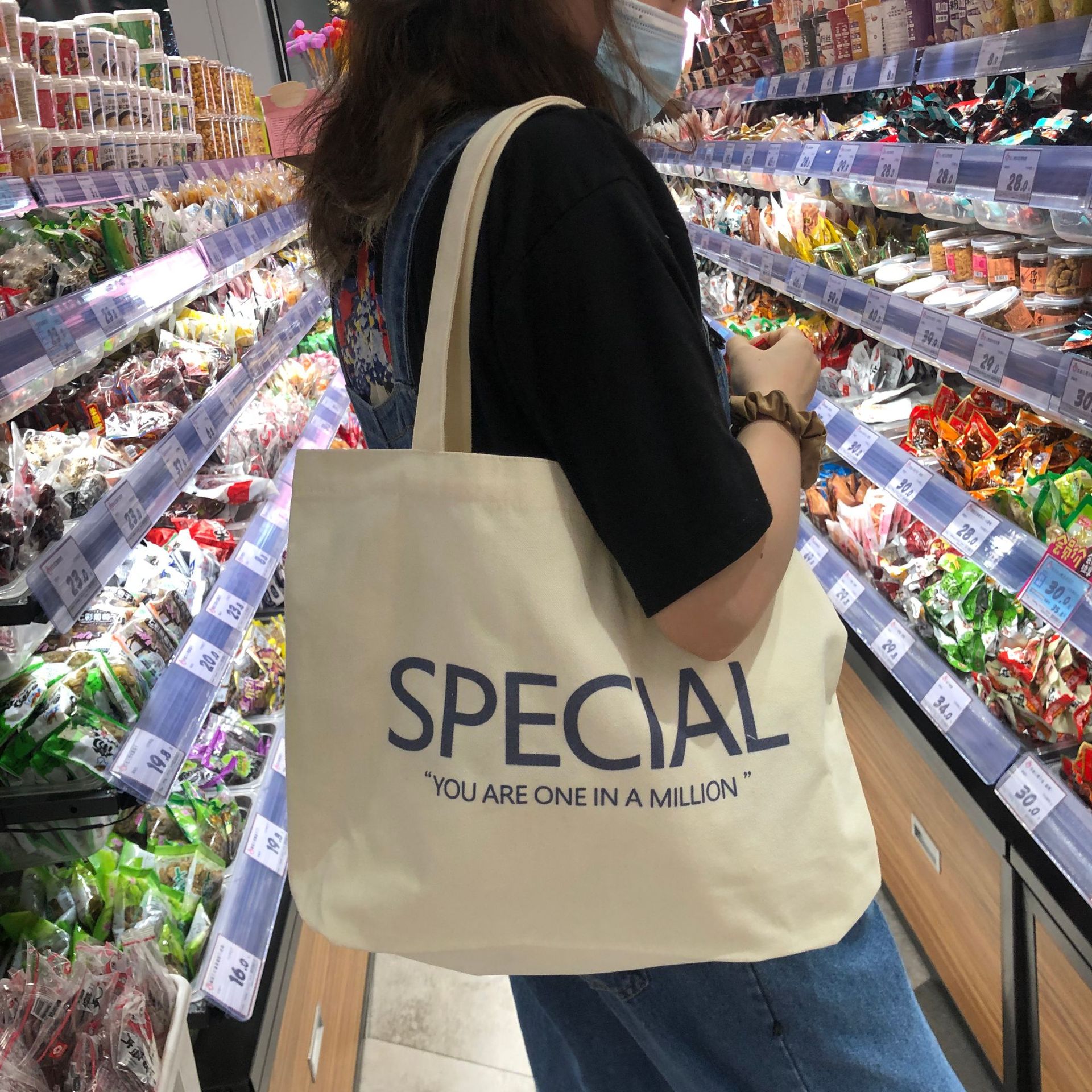 Liquidación ins bolsa de lona de un hombro bolsa de tela estilo perezoso viajero estudiante japonés bolsa de lona bolsa de regalo se puede hacer