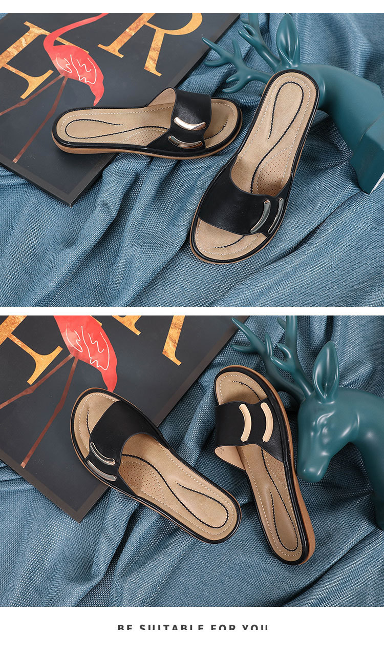 The 2024 new large-sized women's shoes, flip-flops, fashionable and comfortable cross-border sandals, casual beach slippers, and stylish style undefined