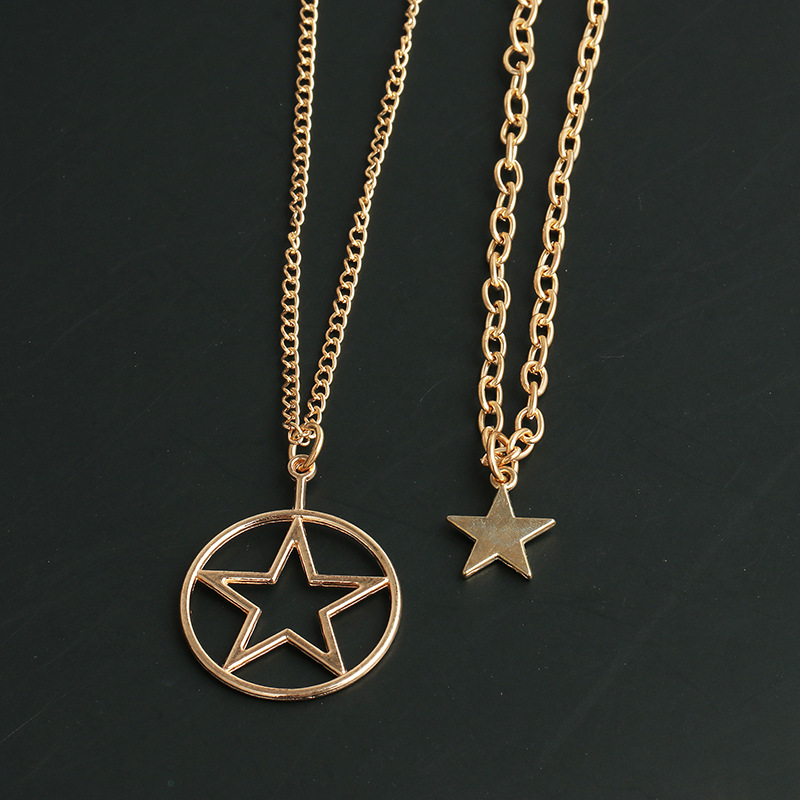 New Fashion Double-layer Retro Hollow Five-pointed Star Round Geometric Necklace Wholesale display picture 4