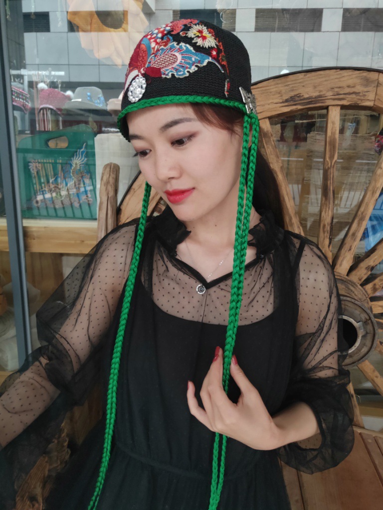 Ethnic retro straw hat