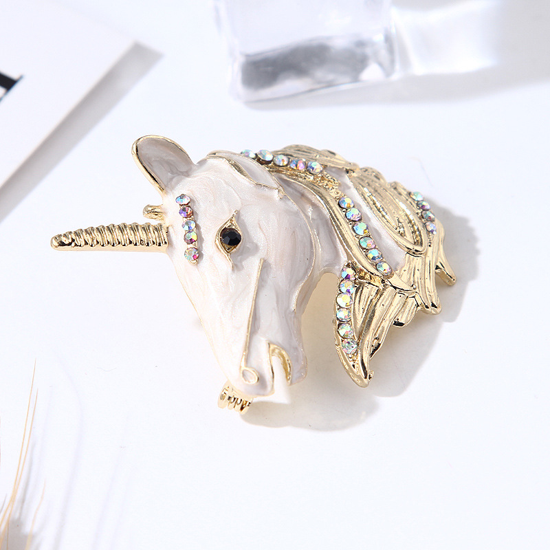 yeni tek boynuzlu at başı masal tarzı romantik kız emaye elmas damla yağ broş korsaj nokta_voghion.com