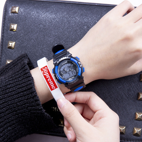 Children's Student Watch, Electronic Watch, Calendar, Weekday, Alarm Clock, Full Hour Light, Night Light