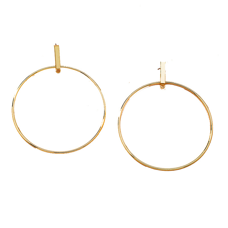 Exaggerated Simple Circle Fashion Earrings display picture 5