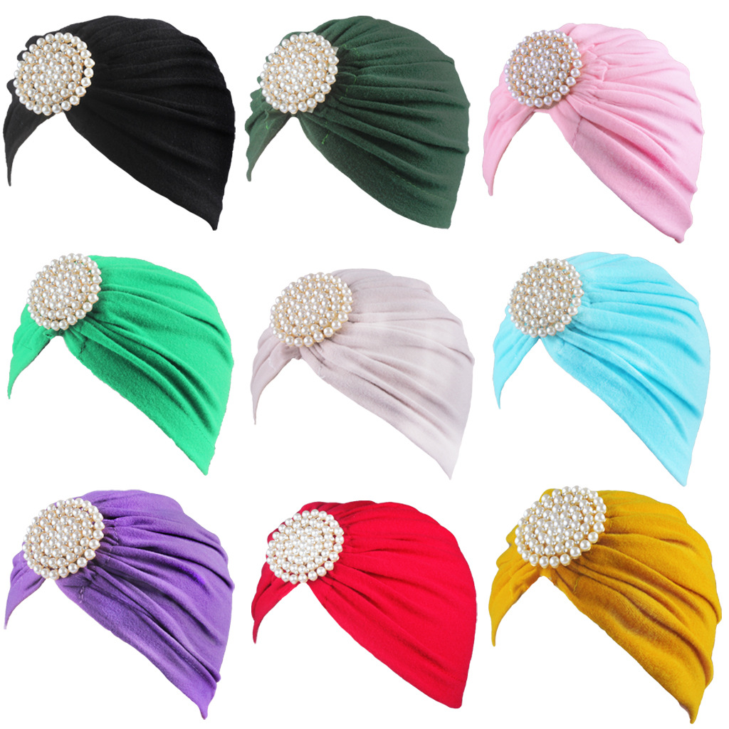 Women's Simple Style Solid Color Handmade Beanie Hat display picture 1