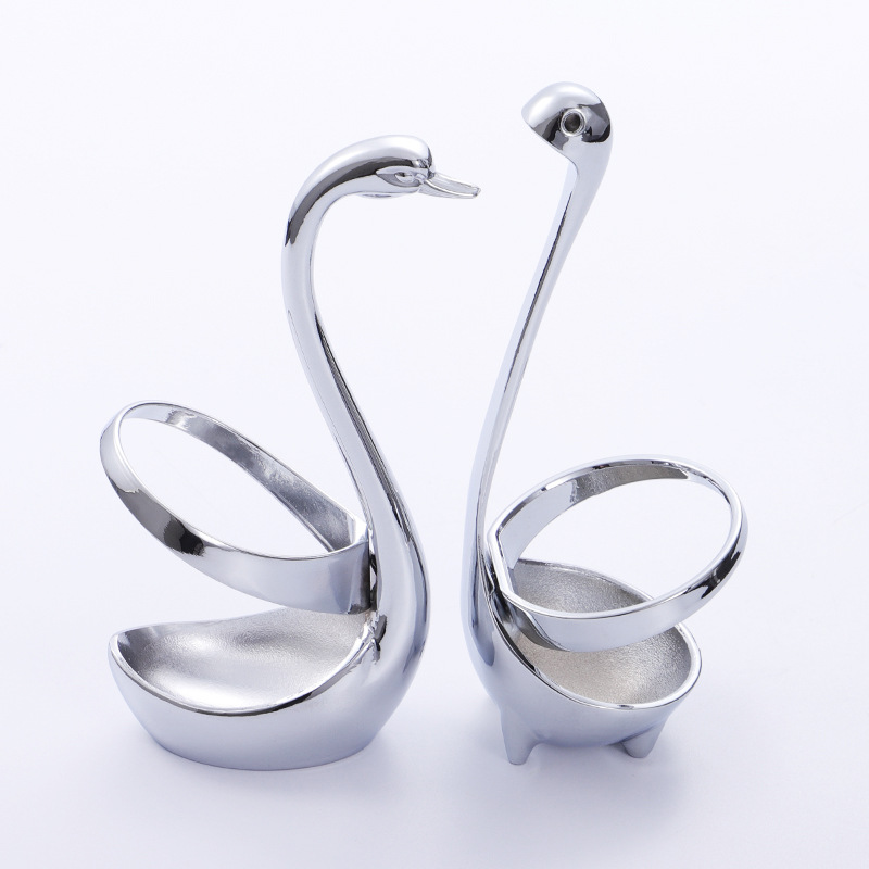 锌合金创意天鹅底座甜品餐具水果叉水怪签摆放装饰摆件品定制|ru