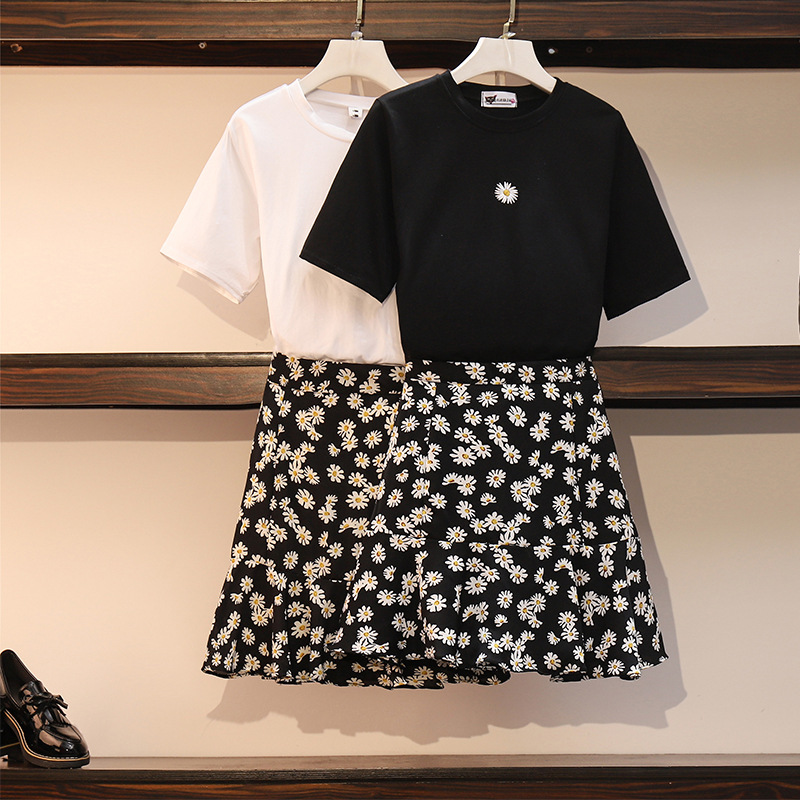 大碼女裝2020夏新款小雛菊連衣裙胖妹妹T恤套裝裙雪紡兩件套