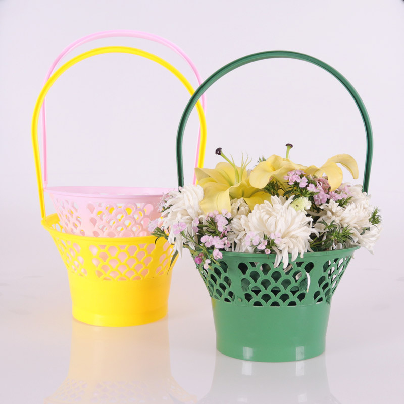 Cestas de flores de plástico portátiles floristas con cestas de plástico de flores frescas, cestas de regalos de frutas, cestas de flores huecas, paquetes de flores frescas