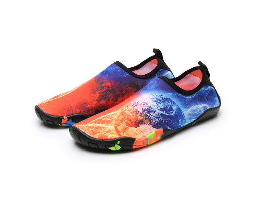 Manufacturer wholesale outdoor high-speed interference water tracing shoes, home fitness yoga breathable treadmill shoes, non-slip soft shoes